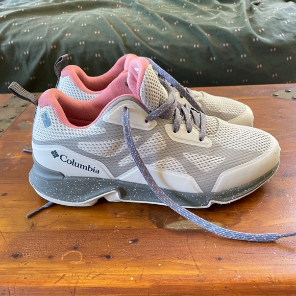 Columbia Vitesse Outdry Performance Shoes | Color: Gray/Purple | Size: 8.5 - Picture 7 of 9